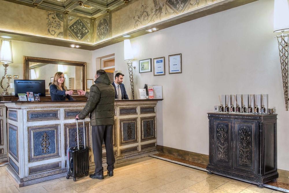 Hotel Veneto Palace Roma Esterno foto
